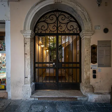 Il Mosaico, 3br,2ba In The Heart Of Vicenza